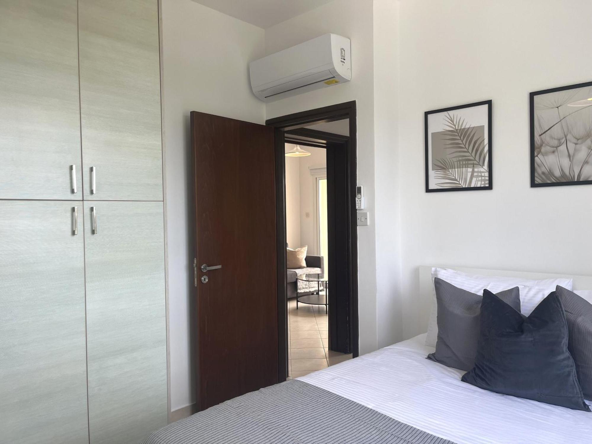 Phaedrus Living Fusion Apartment