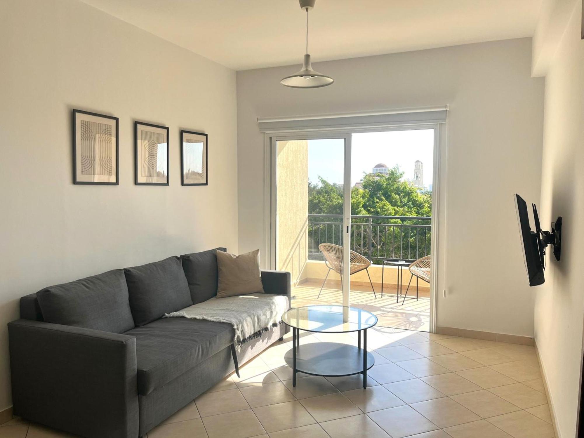 Phaedrus Living Fusion * Paphos
